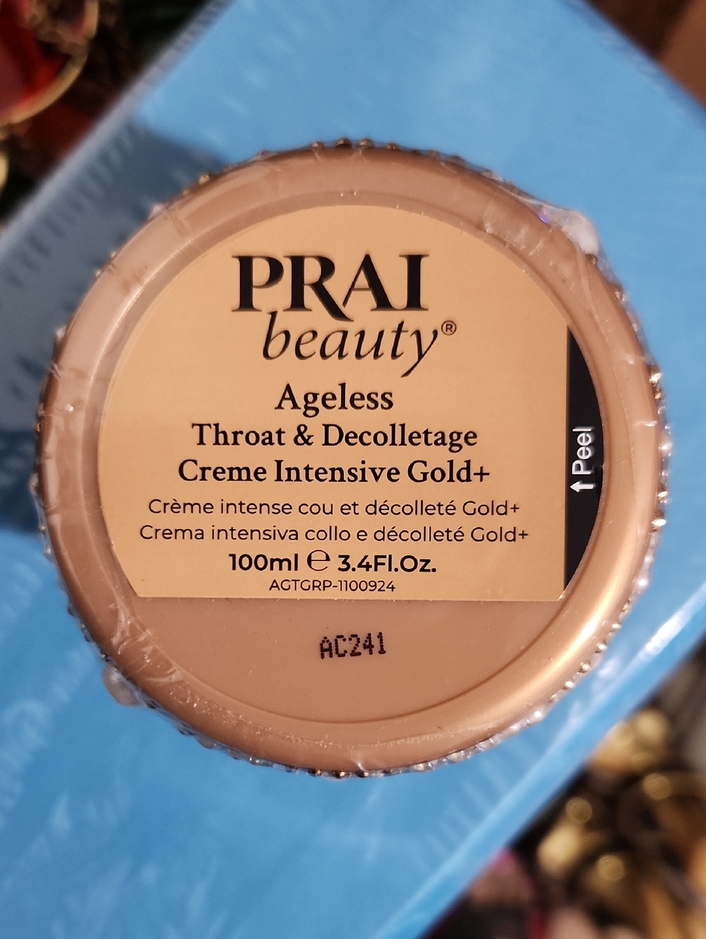 Ageless Creme Intensive Gold+ Throat & Decolletage - Gold